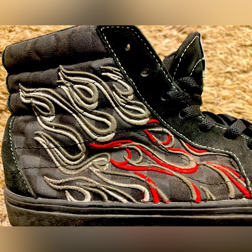 New Authentic Vans Mens Sk8-hi Shoe